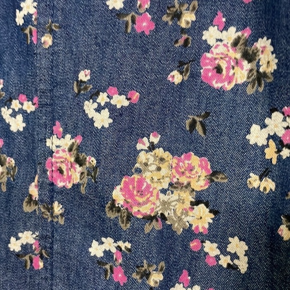 Levi's Sleeveless  navy with flowers Tie Blouse, Size L, cotton - Picture 8 of 9